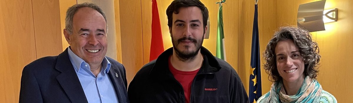 El Ayuntamiento reconoce la labor de diversos trabajadores y voluntarios de Huétor Vega