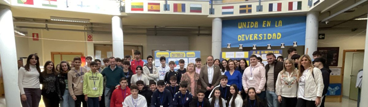 La eurodiputada Clara Aguilera visita Huétor Vega